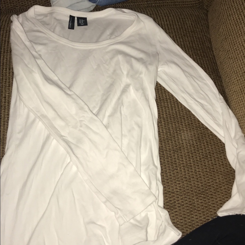 Long sleeve white t-shirt